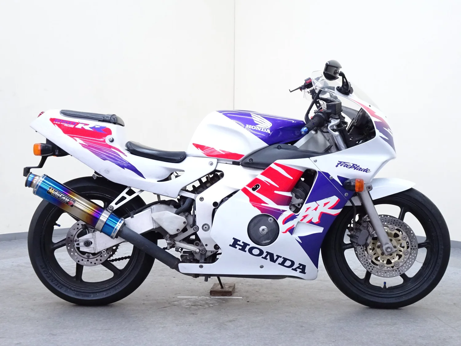 Honda CBR250RR MC22