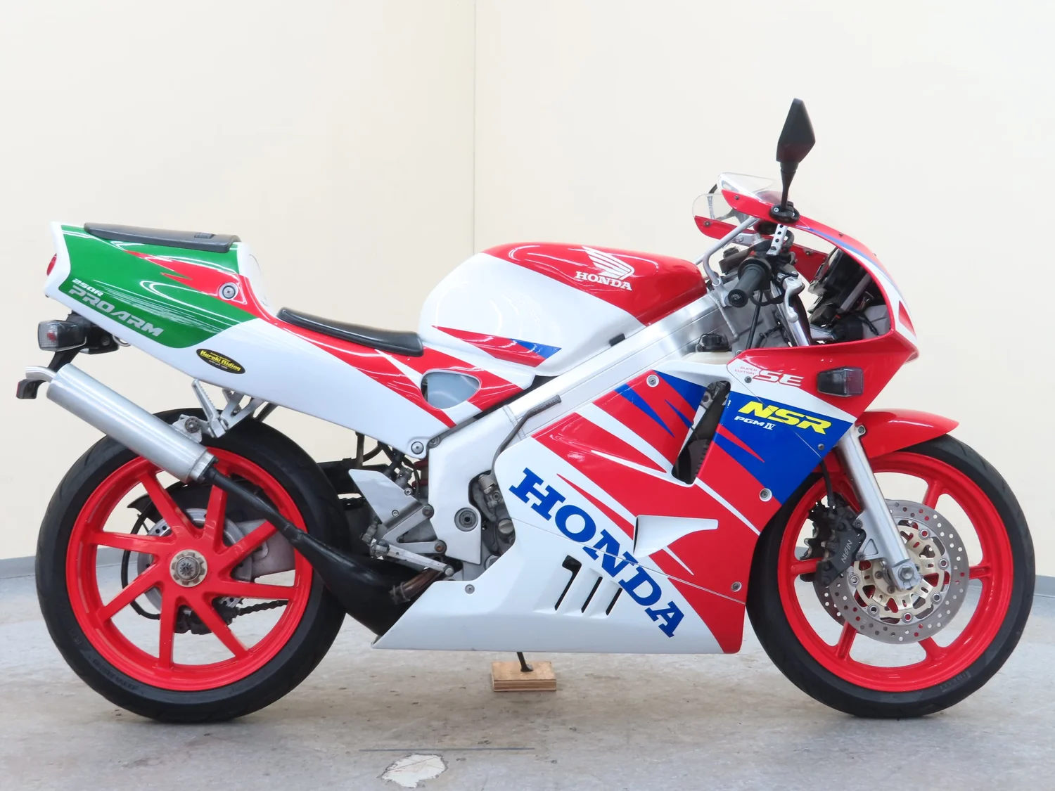Honda NSR250 MC28
