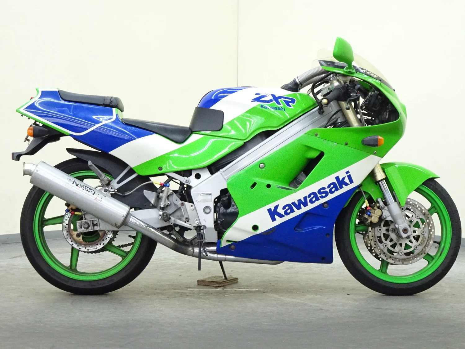 Kawasaki ZXR250