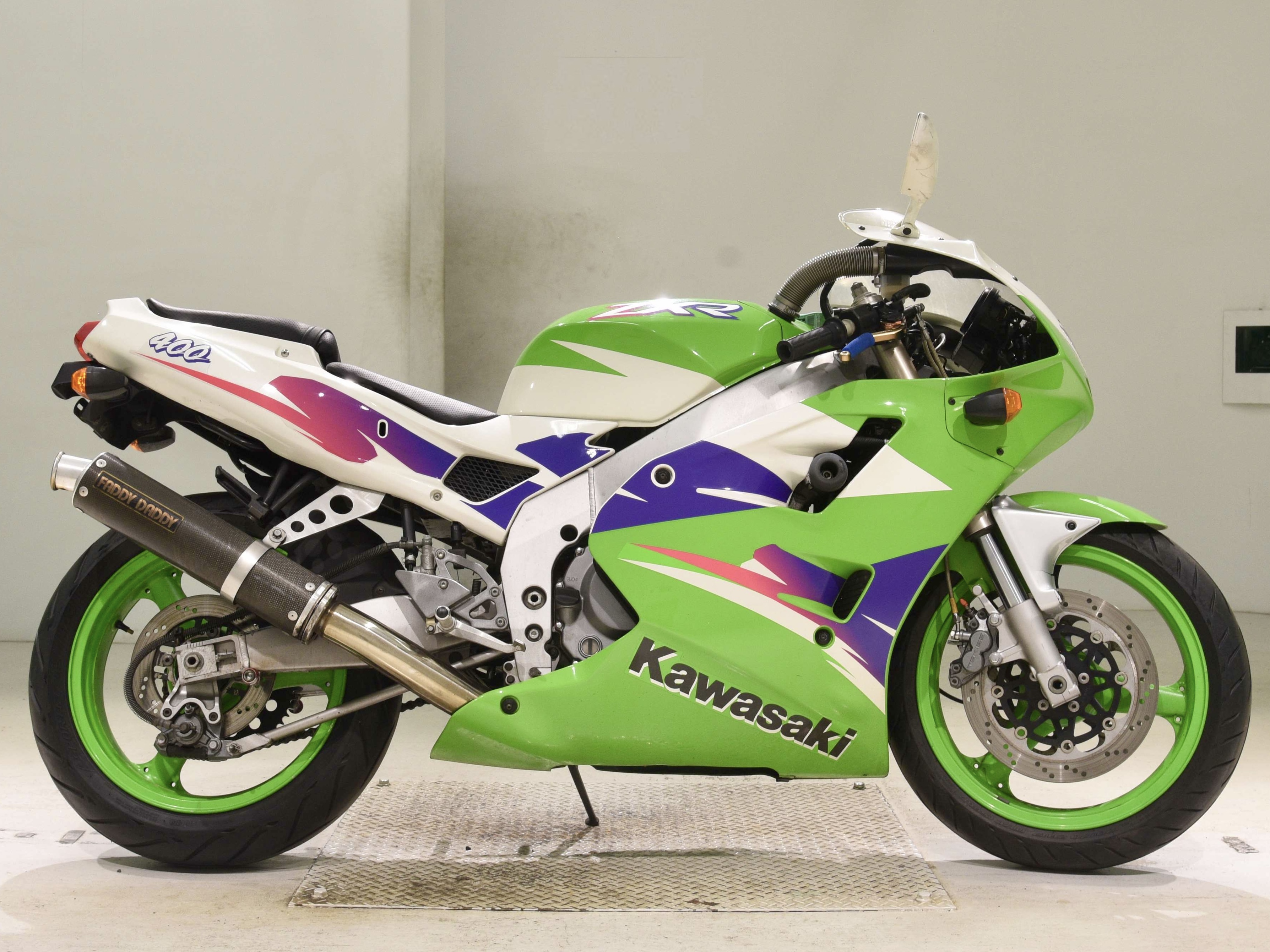 Kawasaki ZXR400