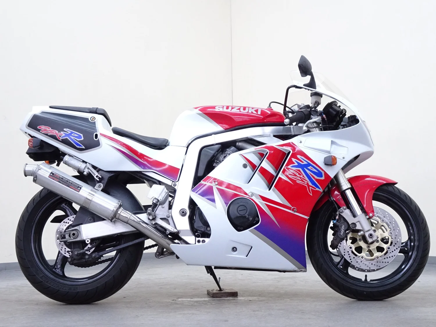Suzuki GSX-R400R