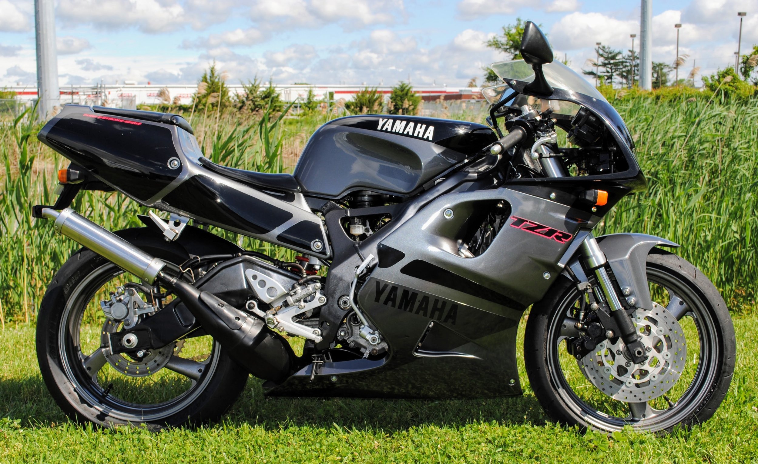 Yamaha TZR250 3XV