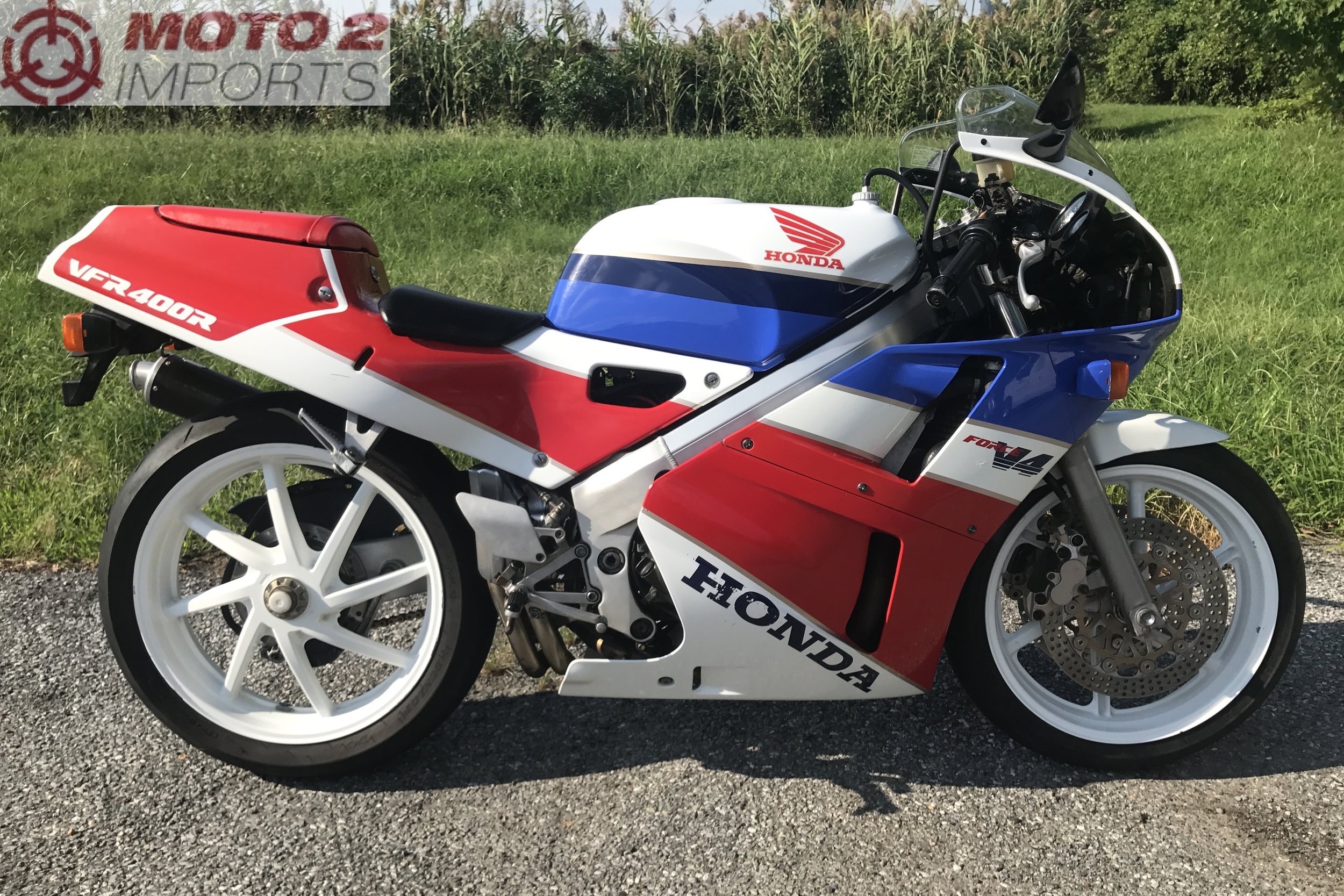 Honda VFR400 NC30