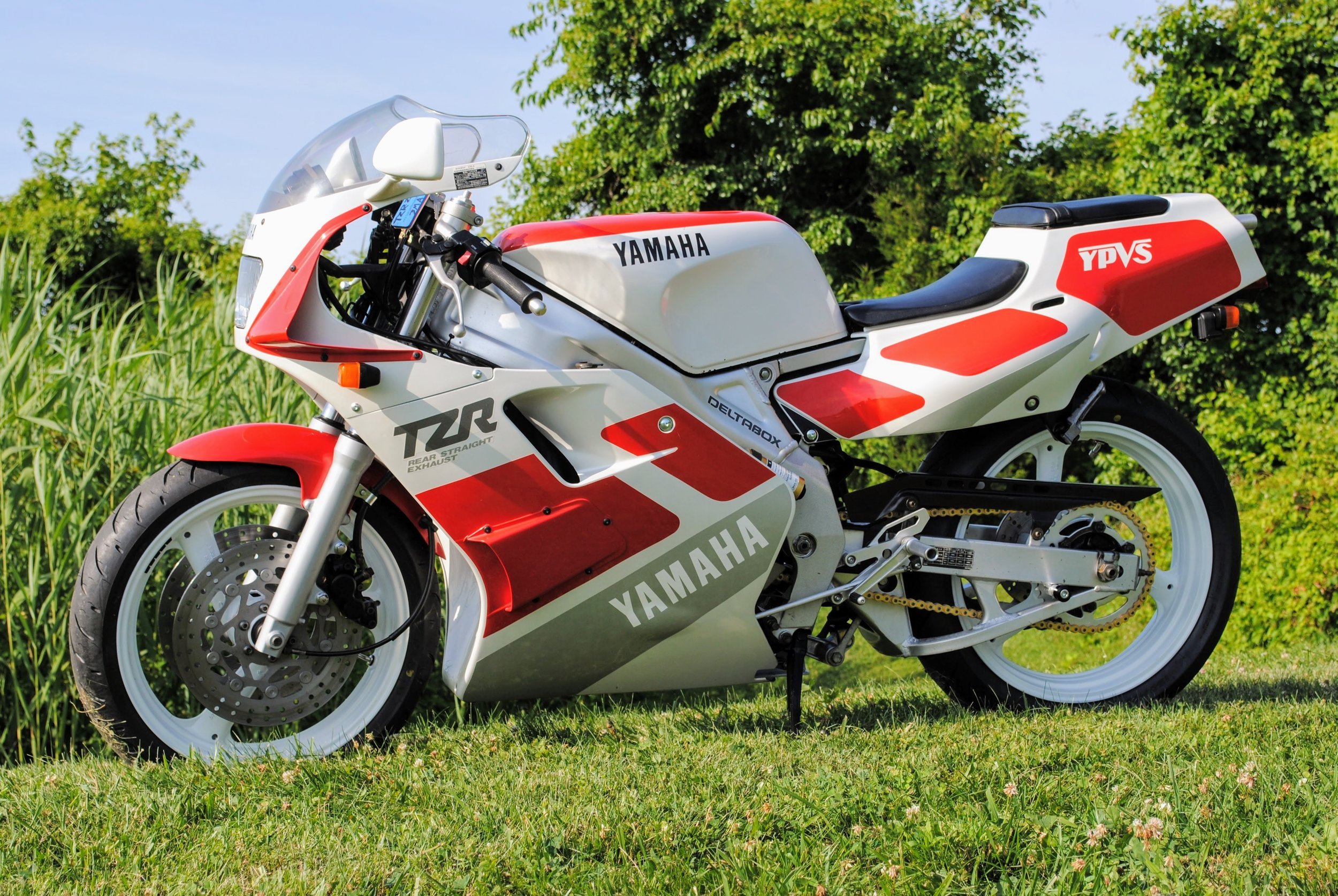 Yamaha TZR250 3MA