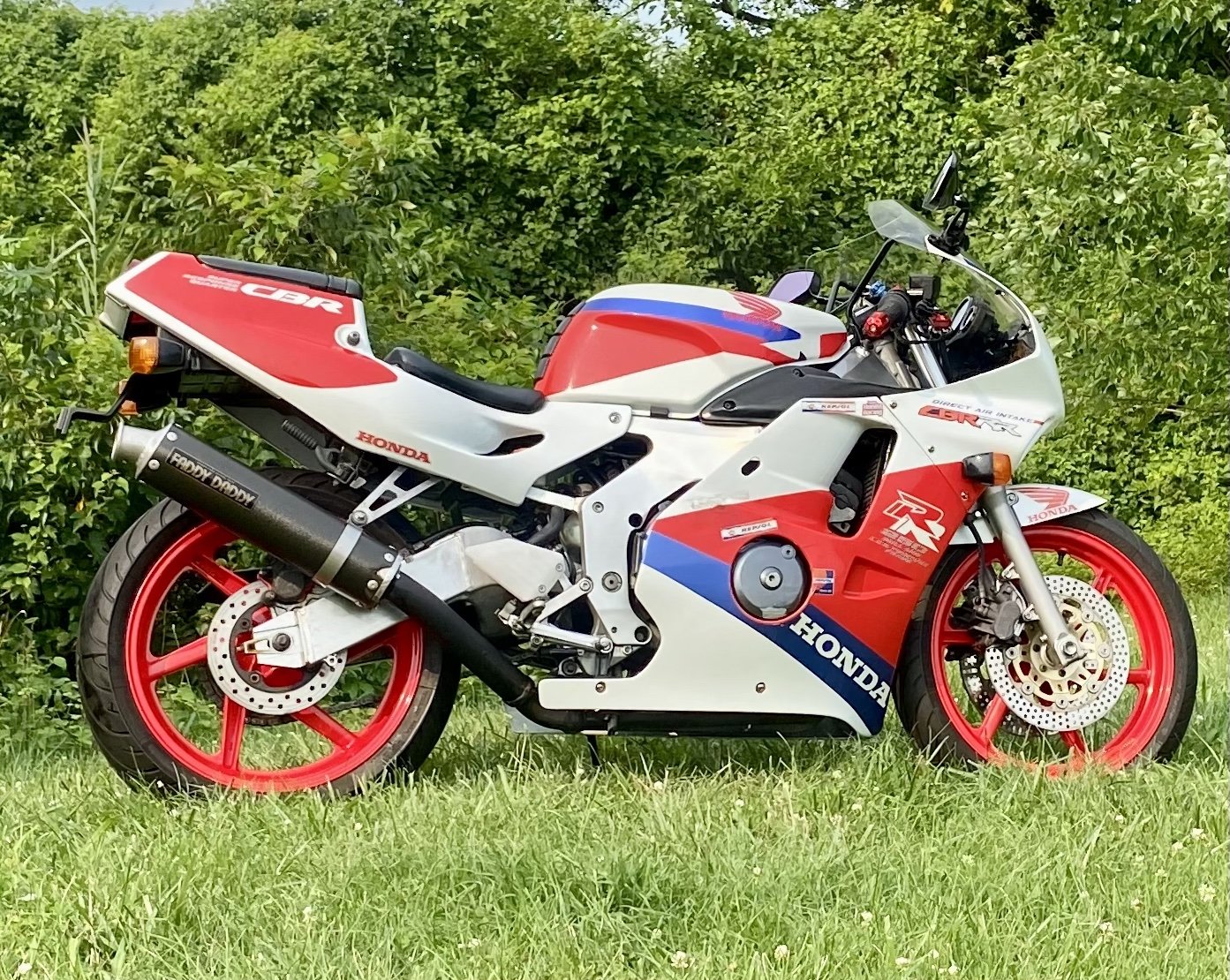 Honda CBR250RR MC22