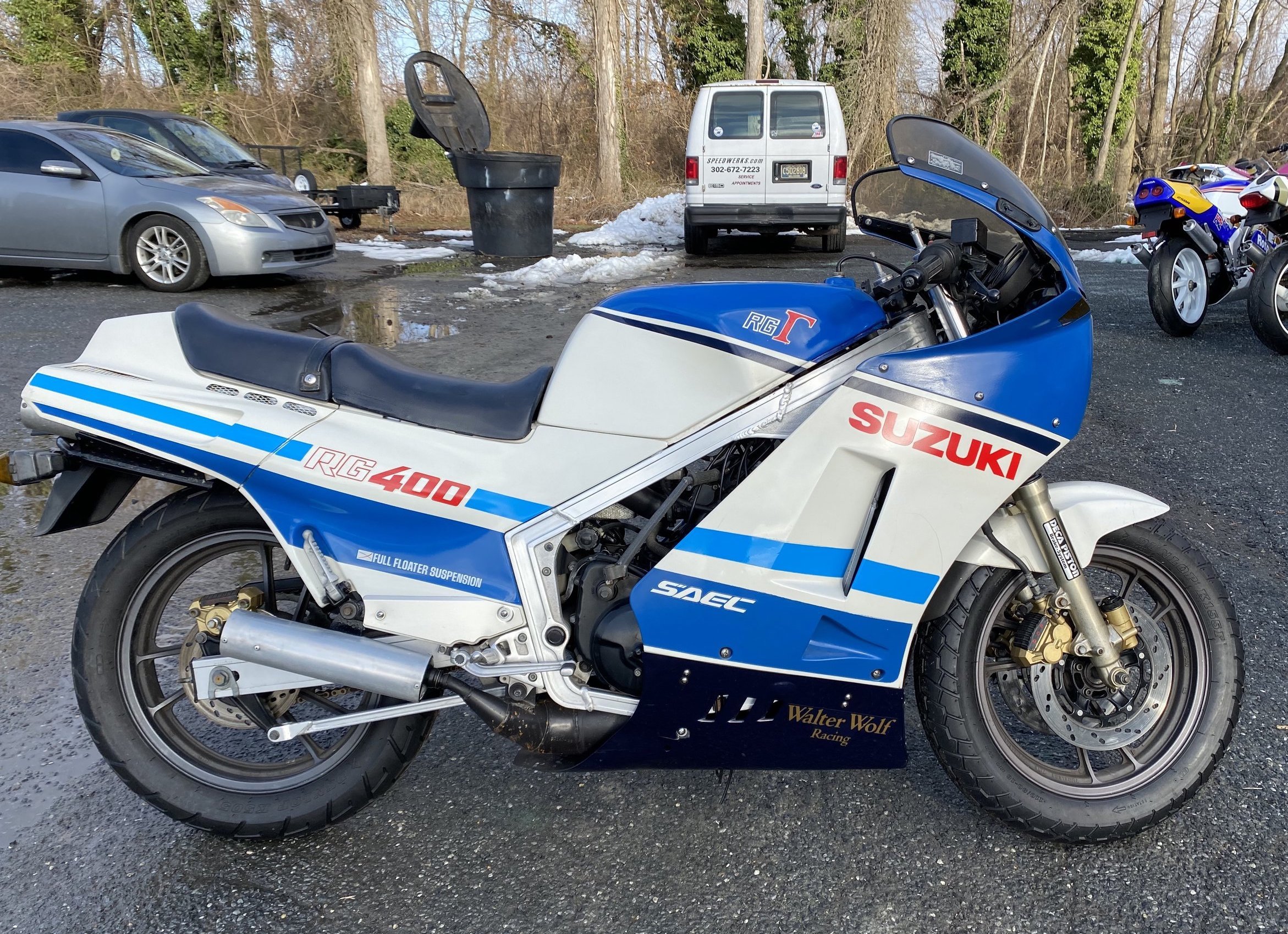 Suzuki RG400