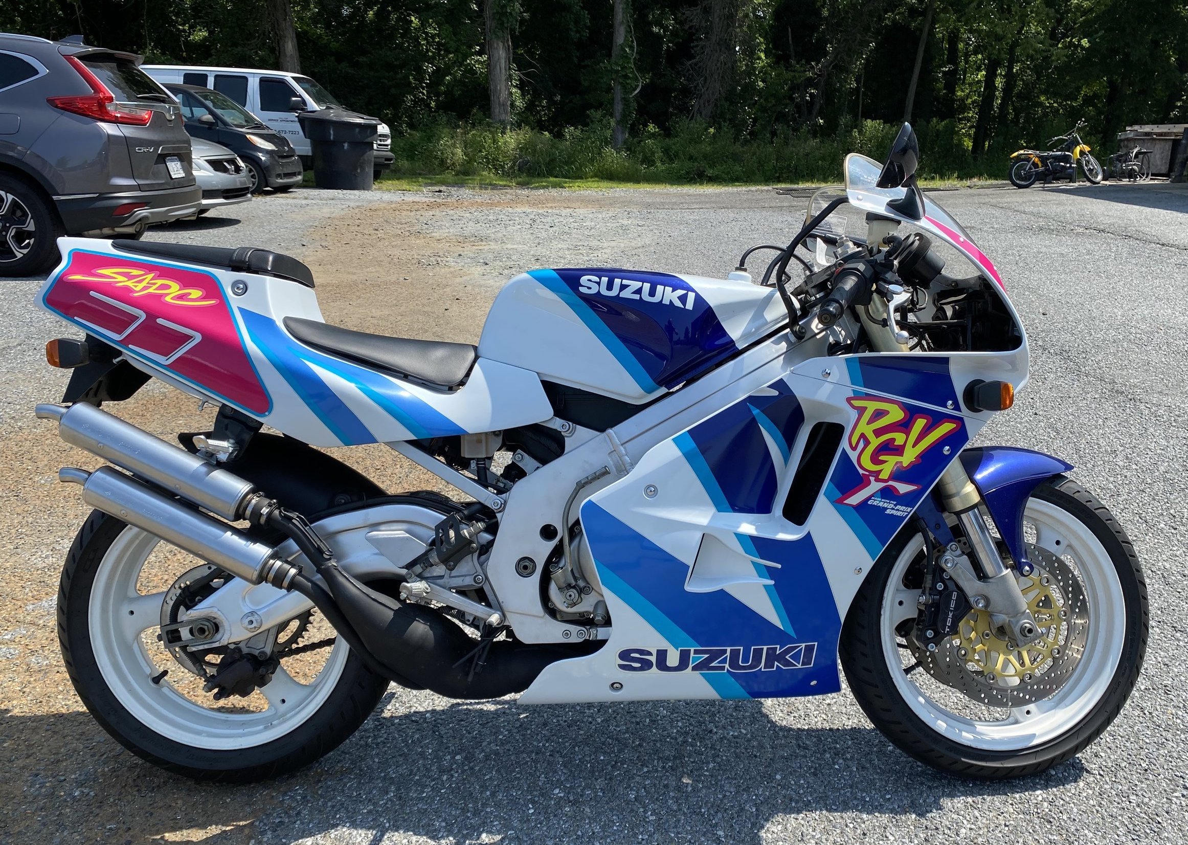 Suzuki RGV250 VJ22