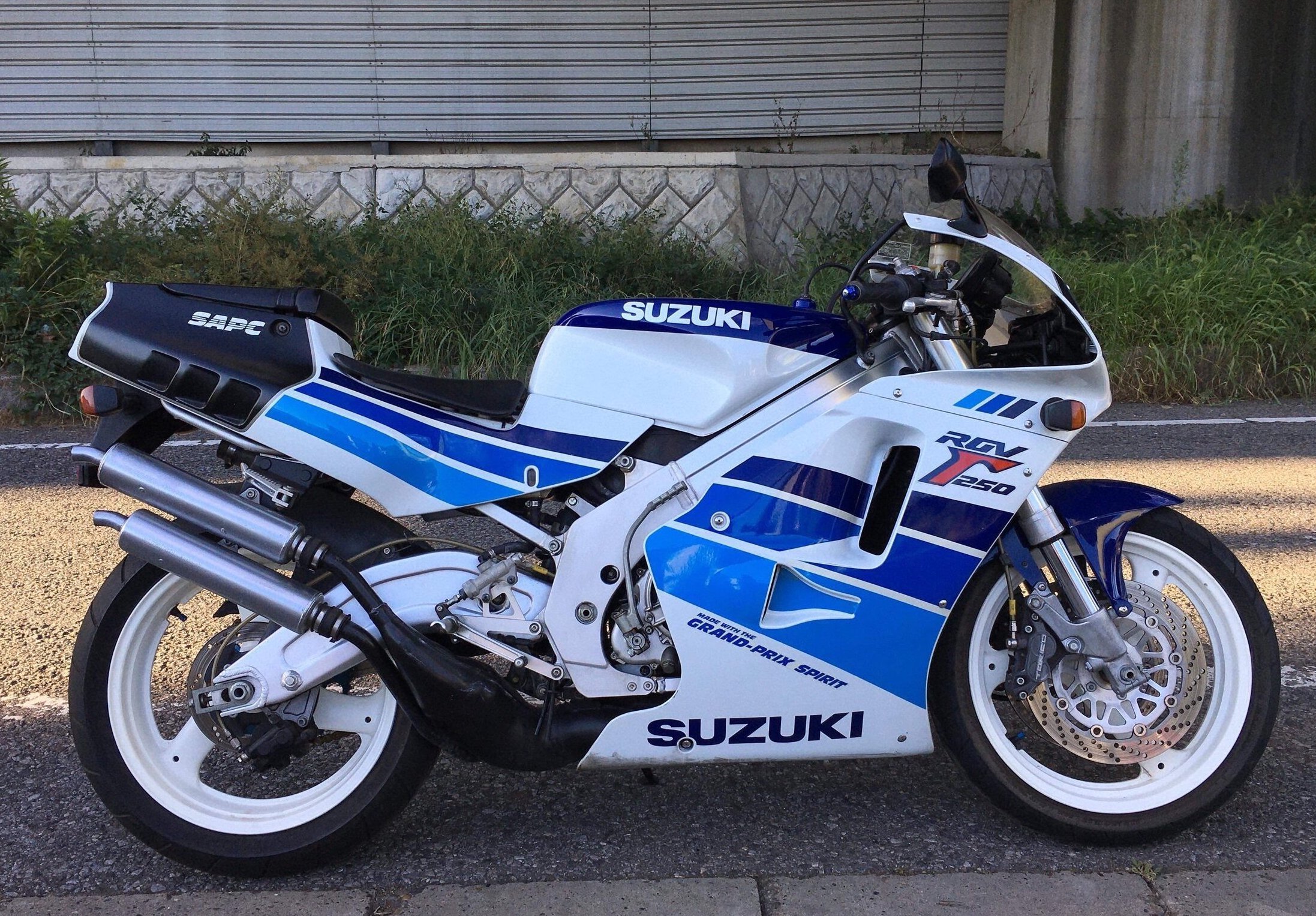 Suzuki RGV250 VJ22 SP