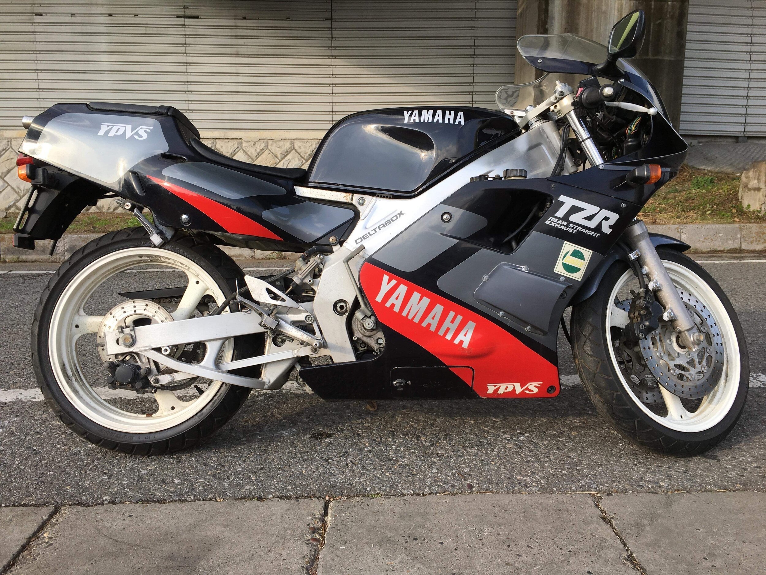 Yamaha TZR250 3MA