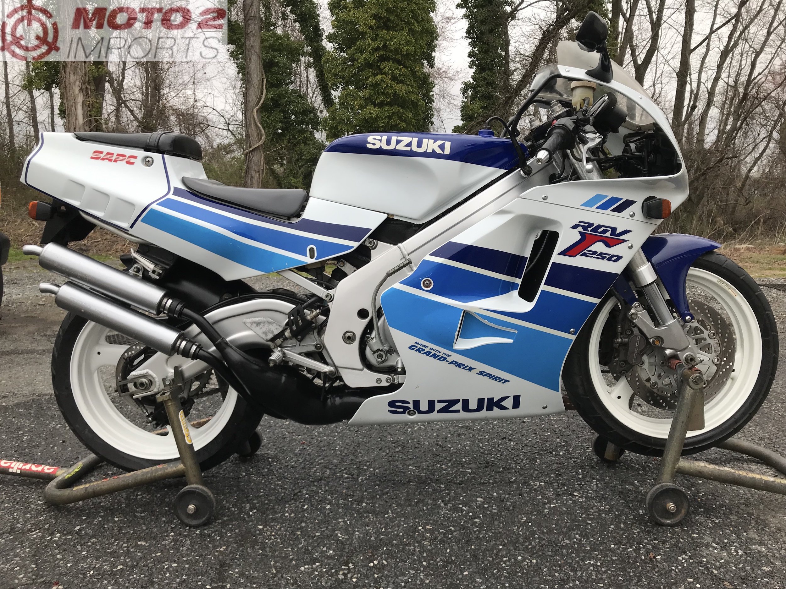Suzuki RGV250 VJ22